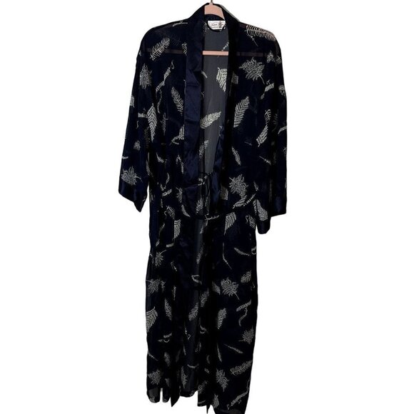 Judith Hart Intimates Robe Size Large Navy Matching Belt Fern Print Sheer - Picture 9 of 10